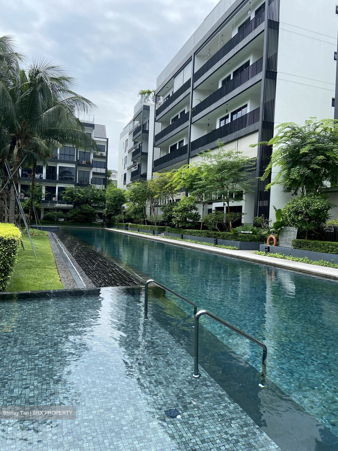 Village @ Pasir Panjang (D5), Condominium #587211071